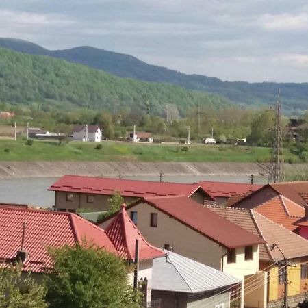 Apartament Cu 2 Camere Călimăneşti Bagian luar foto